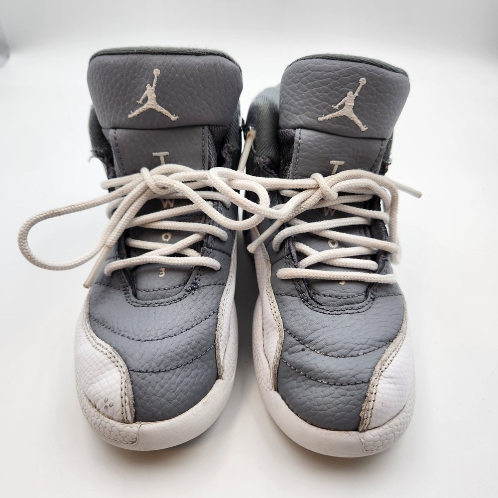 Nike Air Jordan 12 Retro Shoes White/Grey Size 11C 151186-015 Sporty Activewear